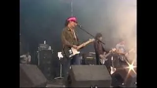 Elastica - No Good (Reading Festival 2000 HQ)