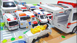 救急車出動！たくさんの救急車が走る！そして助ける。Ambulance dispatch! Many ambulances run! And help.