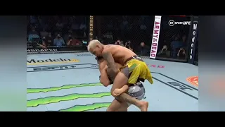 Michael Chandler trying to escape from Charles Olivera