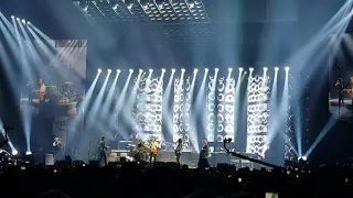 Sir Paul McCartney  - Get Back(feat Sir Ringo Starr & Ronnie Wood)- O2 Arena London