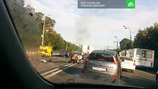 Движение по Волоколамскому шоссе перекрыто из-за крупного ДТП