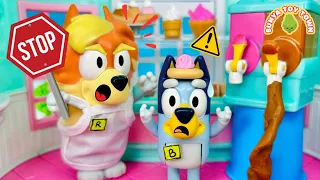 BLUEY - Stop! Don't Steal! 🚫 | Lessons For Kids | Pretend Play with Bluey Toys