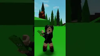 😰Ajudar uma FAMILIA POBRE ou Rica? Brookhaven rp Roblox #shorts