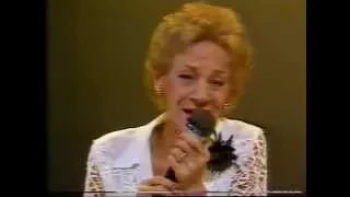 Linda Rodrigues canta seus grandes sucessos (anos 1980)