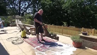 Easy DIY Rug Cleaning - Laundry Powder and Pressure Washer