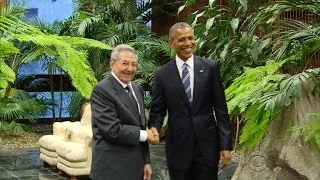 Obama visits Cuba, Castro takes questions