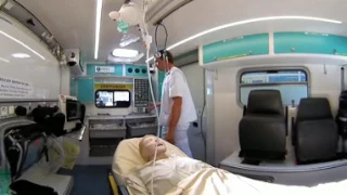 A l'intérieur de l'ambulance Centurion - plus en détail