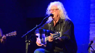 Arlo Guthrie Mr Tambourine Man Oct 2 2017 Chicago nunupics