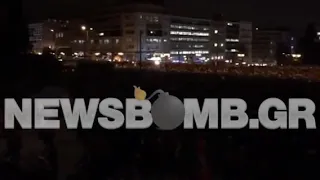 newsbomb.gr: Πανοραμικό βίντεο από την συγκέντρωση πολιπών στο Σύνταγμα