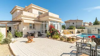 Villa for Sale in Orihuela Playa, Flamenca | Uncover the Coastal Lifestyle