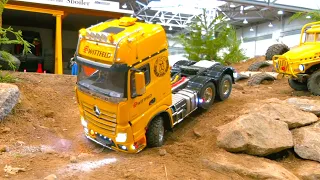 AMAZING RC CONSTRUCTION MACHINES WORKING HARD - MB ACTROS OFF ROAD - RC WHEEL LOADER