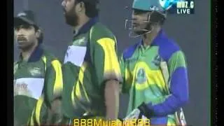 YouTube   ICL   Abdul Razzaq Incident With Rana Naved & Tony Greig Cussing Pakistan Players HQ