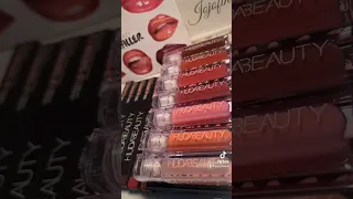 #shorts Huda Beauty Faux Filler Extra Shine Lip Gloss #makeupshorts #hudabeauty #makeupunboxing