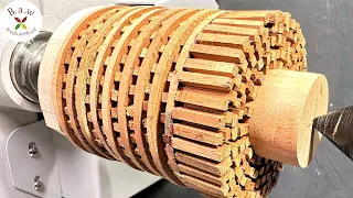 Woodturning : Square Rods on Wood Slices