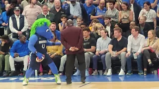 Kansas City Chiefs QB Patrick Mahomes throws a pass to mascot Champ 4/25/22 Dallas Mavericks vs Jazz