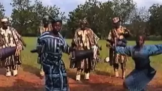 Yorùbá Masquerade Dancers Sing Oríkì and Dance Bàtá