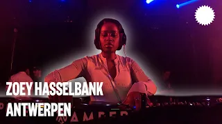 Zoey Hasselbank live op Vunzige Deuntjes Antwerpen bij Ampere | Hosted by MC Rim!