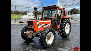 1990 Hesston 100-90 Diesel Tractor