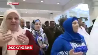 President Ramzan Kadyrov prays inside the kaaba