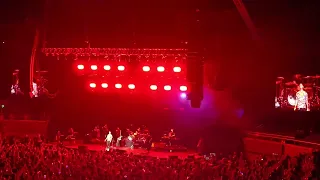 OneRepublic 2023 Live in MANILA "If I Lose Myself" | Finale: drummer throws drumstick!