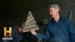 American Pickers: Pioneer Village is a 1950s Picker's DREAM (Season 24)