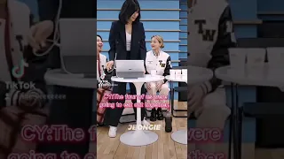 Jeongyeon and Jihyo being best friend😂