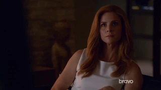 Suits S05E11 - Donna announcing Harvey that she's going back to him