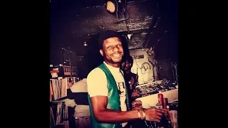 Larry Levan@Paradise Garage, NYC 1979-31