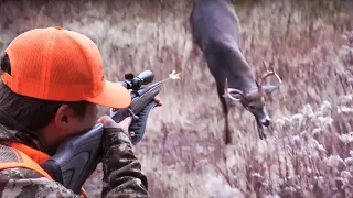 INSANE PA SWAMP BUCK SHOT FROM THE GROUND! (One-Eyed Deer?)