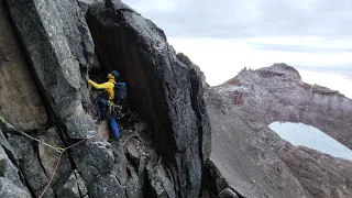 Mount Kenya | Climbing Nelion 5188m, Batian 5199m | Lenana 4985m