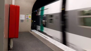 [ RER A ] Arrivée d'un MI09 TEDI en Gare de La Defense
