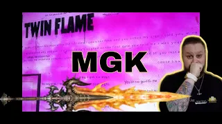 Score Card Reactions : Machine Gun Kelly - twin flame