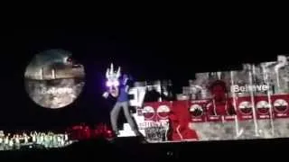 ROGER WATERS - "The Happiest Days Of Our Lives / Another Brick In The Wall Part 2" live 5/11/12