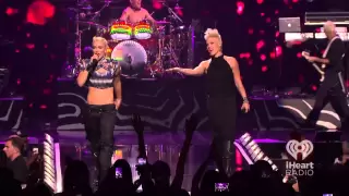 No Doubt ,HD,Just a Girl with PInk , live,iHeartRadio Music Festival   2012, HD 1080p