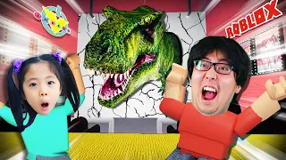 A Dinosaur Tried to Eat Us!! Let's Play Escape the Cinema with Emma and Daddy!!