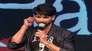 Shahid Kapoor's reaction on Hrithik Roshan's tribute to Michael Jackson