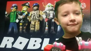 Roblox toys unboxing