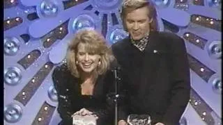 Mary Beth Evans & Stephen Nichols Win the 1989 Soap Opera Award for Favorite Supercouple