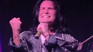 Vampire Slayer Corey Feldman sings Cry Little Sister from The Lost Boys movie