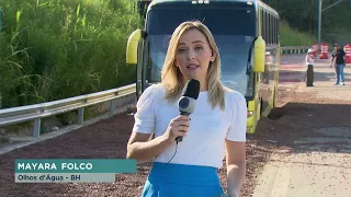 Ônibus de turismo perde os freios e para em área de escape do Anel Rodoviário