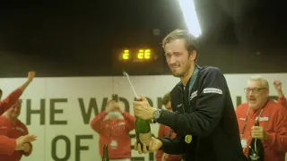 MEDVEDEV, RUBLEV & the rest of the RTF team celebrate the title I EXCLUSIVE FOOTAGE