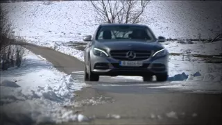 Връщане към класиката: тестваме новата C-класа на Mercedes