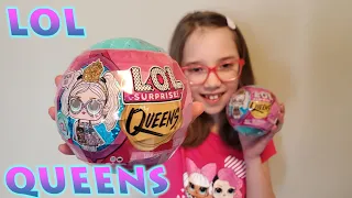 LOL Surprise Queens Unboxing and Review!