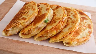 DELICIOUS Crispy Potato Cheese Quesadilla！You will be addicted and can't stop eating！EASY Breakfast！