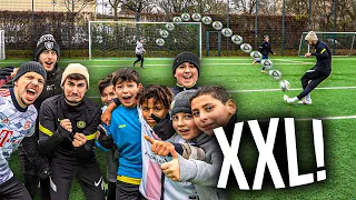 XXL RUNDLAUF FUßBALL CHALLENGE VS ABONNENTEN!