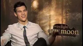 The Twilight Saga New Moon - Taylor Lautner Interview