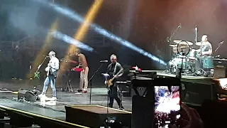 Weezer - Take On Me 24/09/2019 @ Movistar Arena