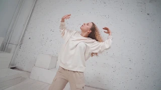 get you the moon (choreo by Polina Zvyagintseva)