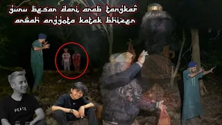 Guru besar dari Arab menangkap arwah dari anggota katak bhizer