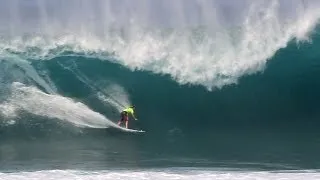 Anthony Walsh at Pipeline